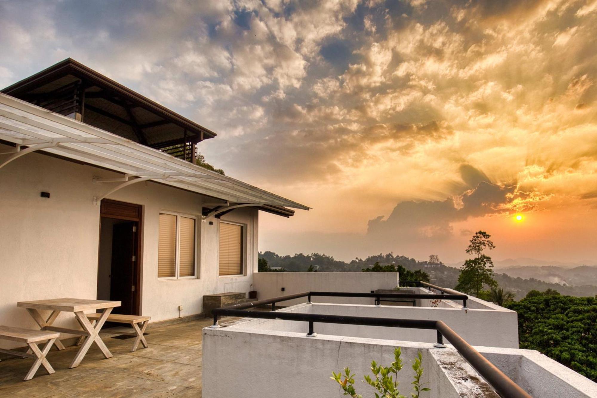 Amandara Hills Kandy Exterior foto